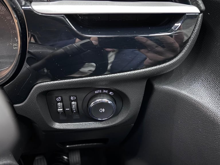 2022 Vauxhall Corsa 1.2 Design Euro 6 5dr HATCHBACK Petrol Manual