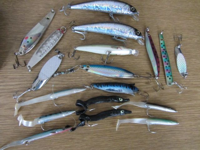 image for Mixed Lot of 18 Sea Fishing Lures, some new, some used