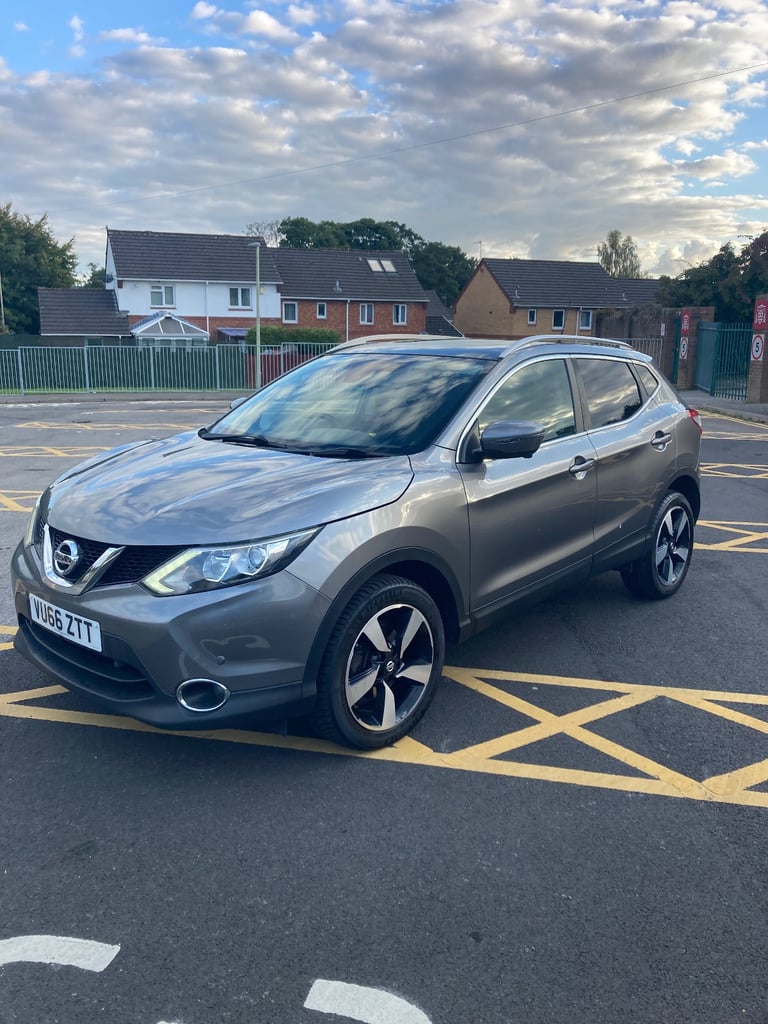 Nissan, QASHQAI, Hatchback, 2016, Manual, 1598 (cc), 5 doors
