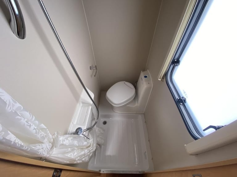2010 (60) ELDDIS AUTOQUEST 155 4 BERTH MOTORHOME