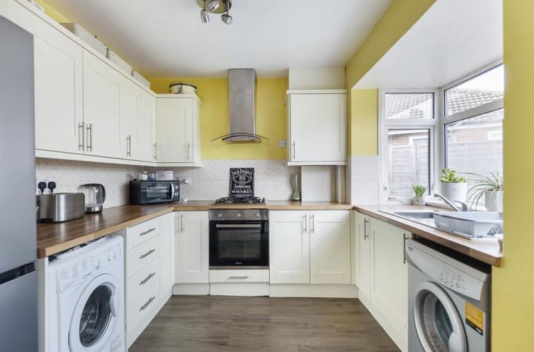 Cozy rooms for rent in Stratford - Colegrave Road✅✅