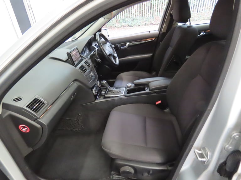 2010 Mercedes-Benz C Class 1.8 C180 BlueEfficiency Executive SE Estate 5dr