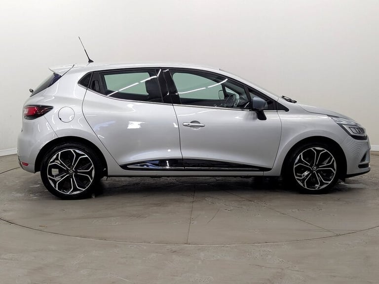 2018 Renault Clio TCe Dynamique S Nav Hatchback Petrol Manual