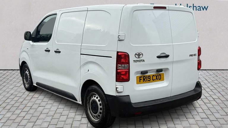  Toyota ProAce 1.5D 100 Active Van Van Diesel Manual