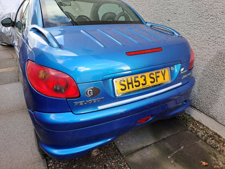 Peugeot, 206, Convertible, 2003, Manual, 1587 (cc), 2 doors