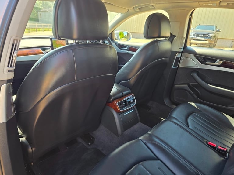 Audi A8 TDI QUATTRO SE EXECUTIVE