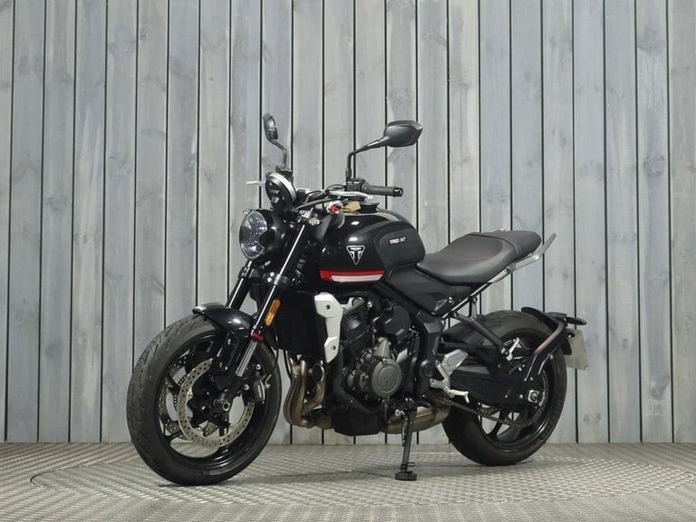 2021 21 TRIUMPH TRIDENT 660