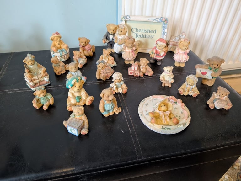 image for Cherished teddies 