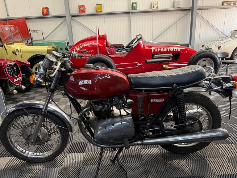 1972 BSA A65 Lightning, 650cc, easy project, px welcome 