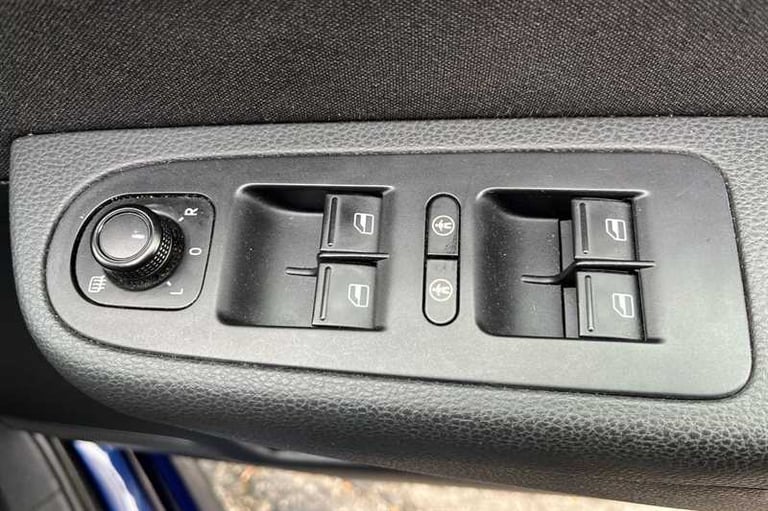 2020 Volkswagen Sharan 1.4 TSI GPF SE Nav MPV 5dr Petrol DSG Euro 6 (s/s) (150 ps) MPV Petrol Aut...