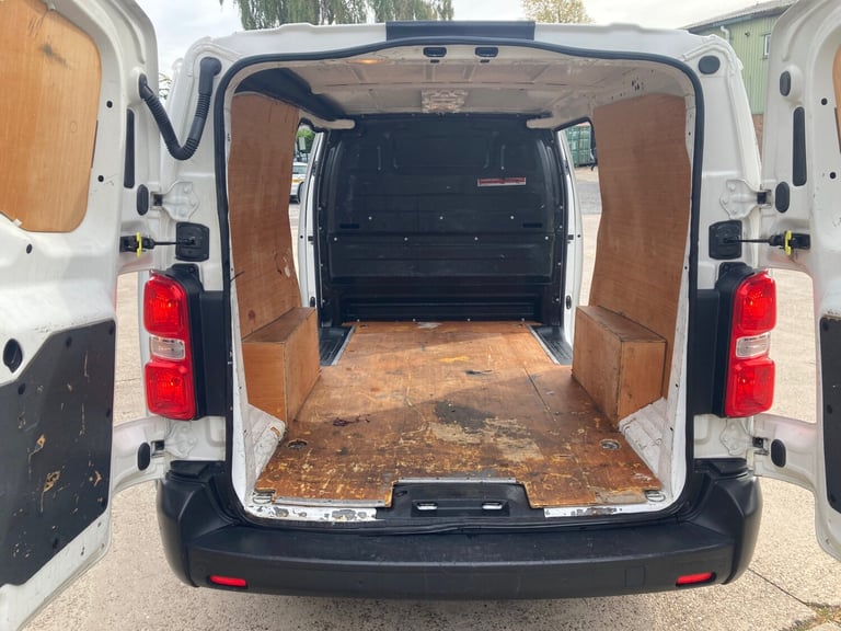 2019 Vauxhall Vivaro 2900 1.5d 100PS Dynamic H1 Van PANEL VAN Diesel Manual