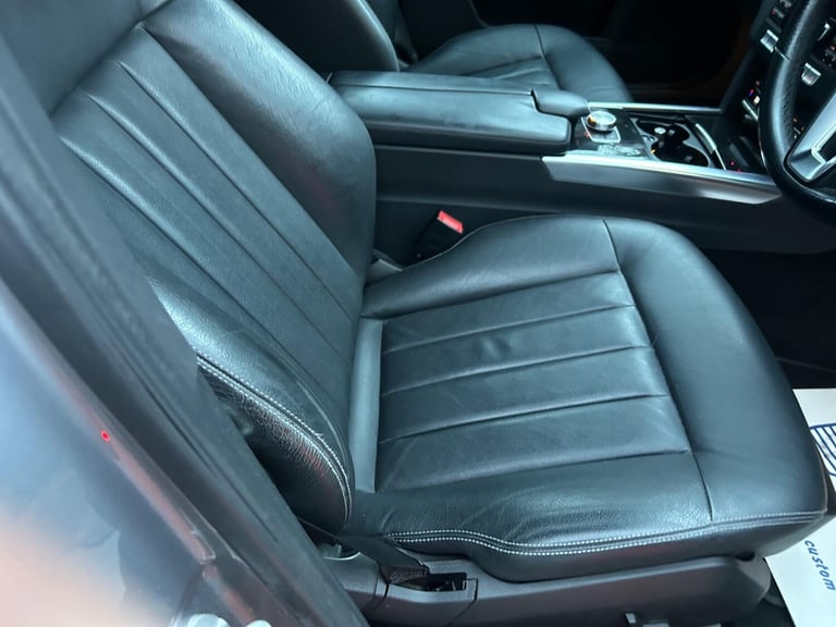 2013 Mercedes-Benz E Class E300 BlueTEC Hybrid SE 4dr 7G-Tronic SALOON DIESEL/ELECTRIC Automatic