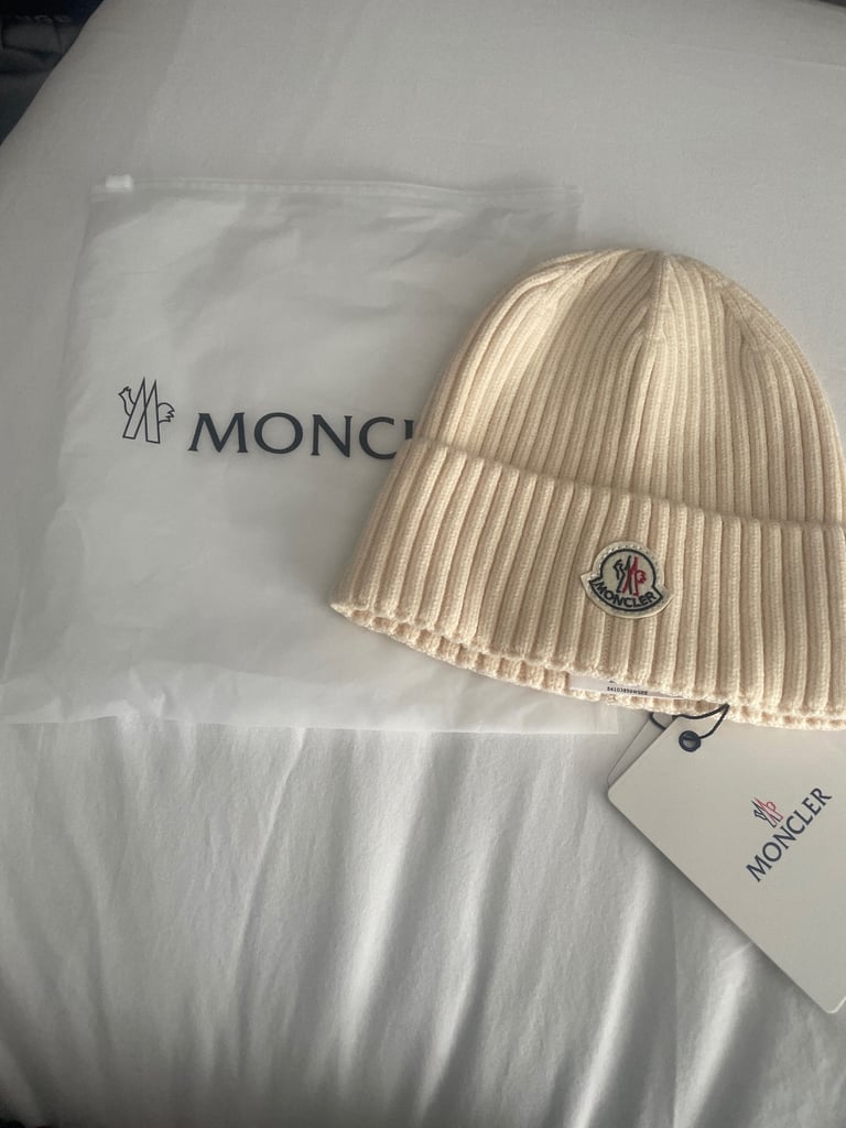 image for Moncler beanie cream
