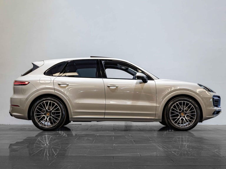 2022 Porsche Cayenne 4.0T V8 GTS TiptronicS 4WD Euro 6 (s/s) 5dr ESTATE Petrol Automatic