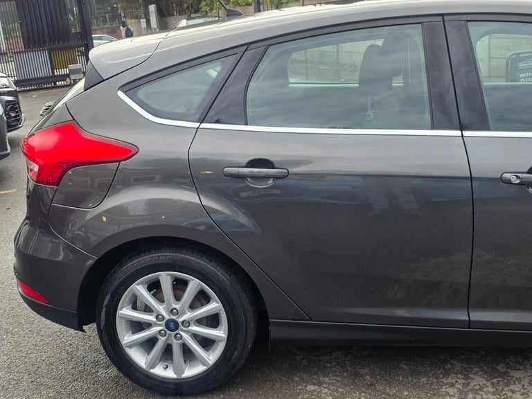 2016 Ford Focus 1.0 EcoBoost 125 Titanium 5dr Auto HATCHBACK PETROL Automatic