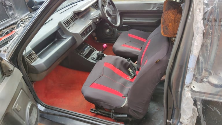 Renault 5 Gt turbo project for restoration 