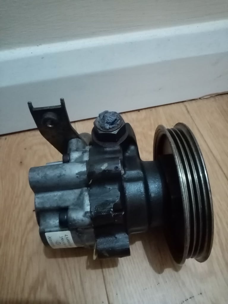 Rover 25 power steering pump