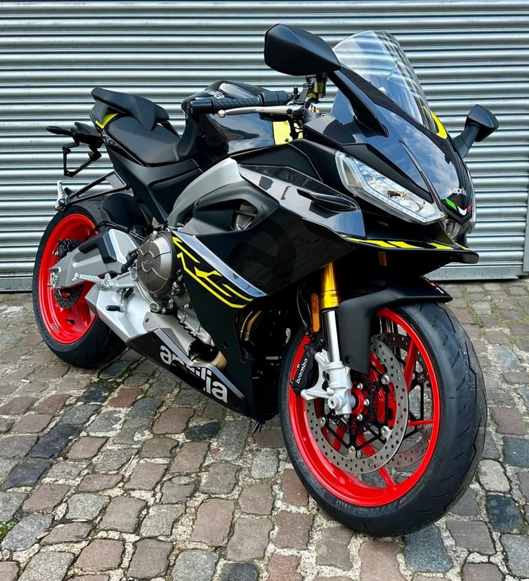 image for Aprilia RS 660 E5+ Venom Yellow
