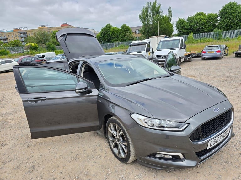 2017 Ford Mondeo 2.0 TDCi ST-Line Powershift Euro 6 (s/s) 5dr Hatchback Diesel Automatic