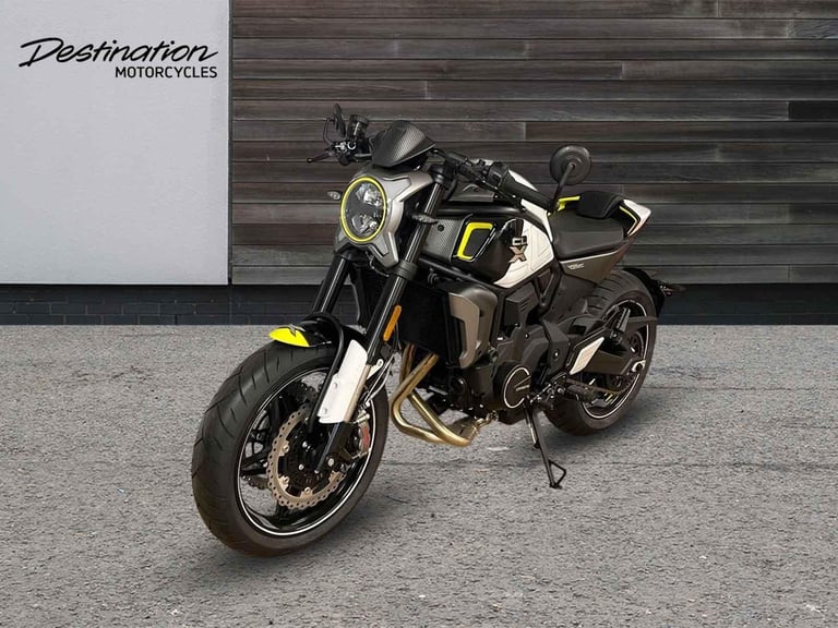 2025 Cf Moto Cl-X 700CL-X SPORT Petrol white 6 Speed