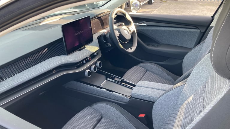 2024 Skoda Superb 1.5 TSI e-TEC SE Technology 5dr DSG Petrol Hatchback Hatchback Petrol Automatic