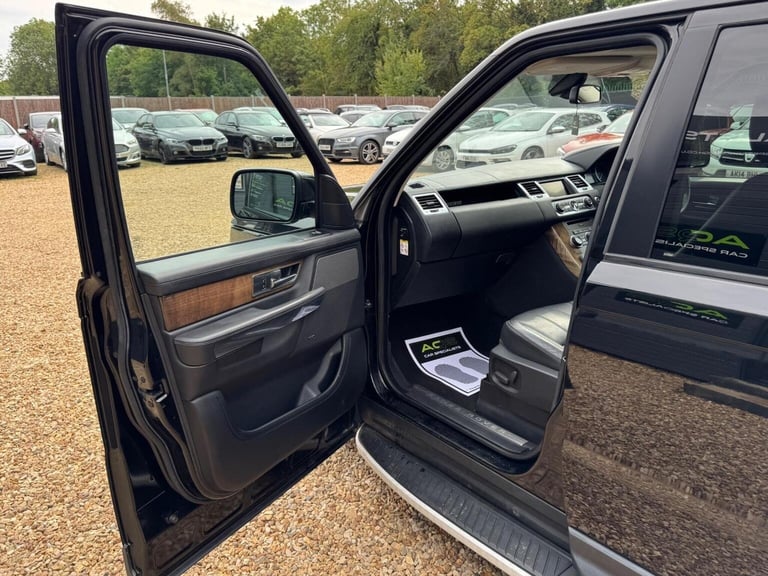 LAND ROVER RANGE ROVER SPORT 3.0 SD V6 HSE Black Auto 4WD Euro 5 5dr 2013
