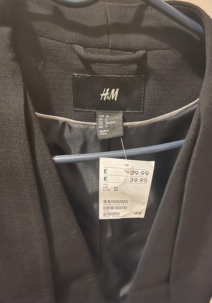 Brand New H&M Stylish and Elegant Women’s Blazer - UK Size 10.