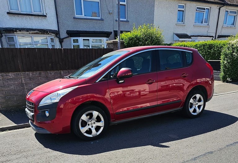 Peugeot 3008 1.6 E-HDI Active II Automatic 2012, 48000 miles, Long MOT, £35 Road Tax, 2 Keys, FSH