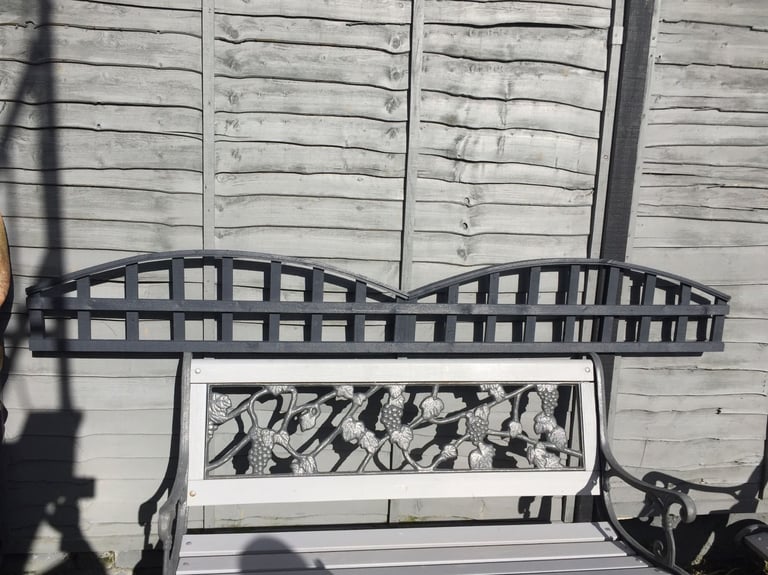 Double arch 7 feet long wooden garden trellis – 5 available - slate grey - £12 each, £50 the lot