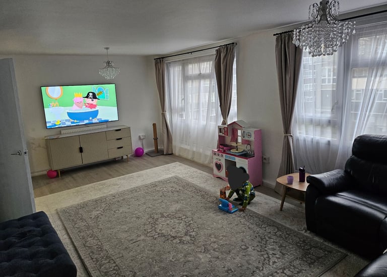 image for 4 bed homeswap/mutual exchange DOWNSIZING