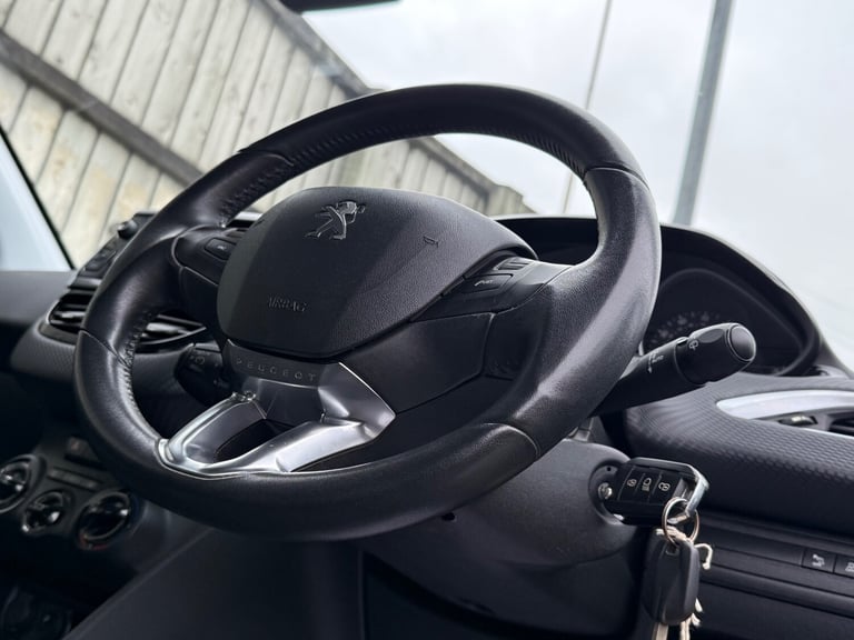 PEUGEOT 208 1.2 PureTech Active ULEZ £20 TAX, Full History, 3M Warranty