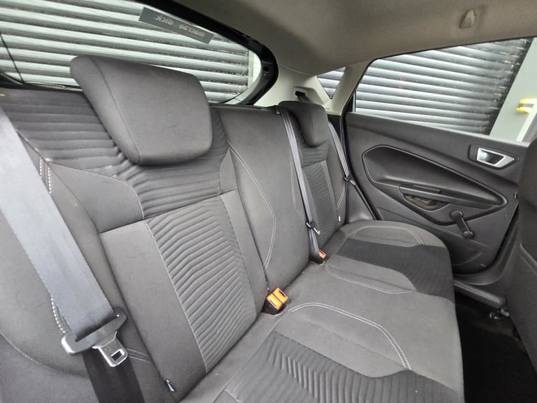 FORD FIESTA 1.0 T EcoBoost Zetec 2014