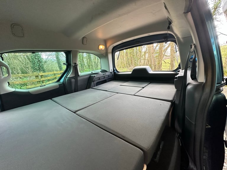 2014 Citroen Berlingo Camper van Auto 1.6 e-HDi 90 Airdream XTR 5dr EGS6  MPV Diesel Automatic