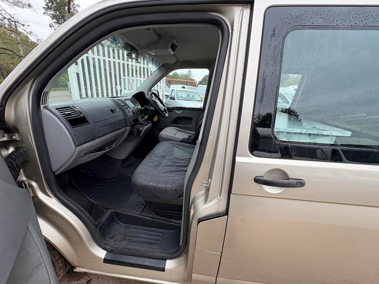 2008 Volkswagen Transporter Transporter T32 130 TDI LWB Camper DIESEL Manual