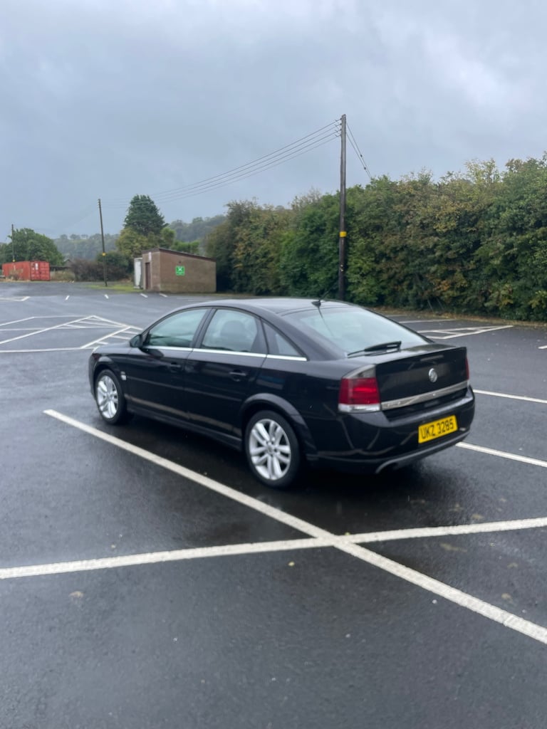 Vauxhall, VECTRA, Hatchback, 2007, Manual, 1796 (cc),5 doors - Image 5