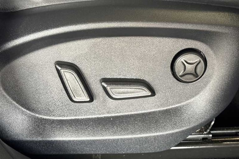 2024 MG MG HS 1.5 T-GDI Trophy 5dr DCT ESTATE PETROL Automatic