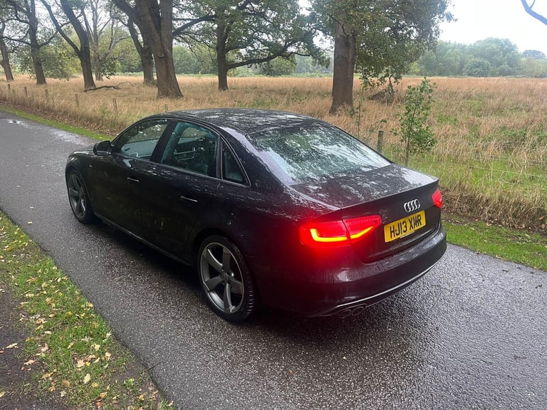  Audi A4 2.0 TDI Black Edition Euro 5 (s/s) 4dr Diesel Manual