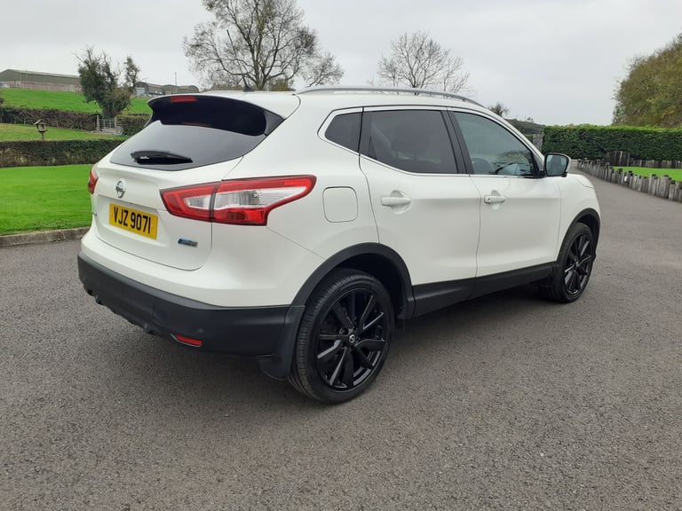 2014 QASHQAI TEKNO 1.6 DIESEL DCi * AUTOMATIC *