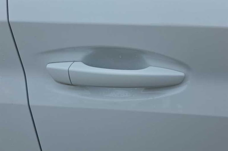 2024 Peugeot 208 1.2 PureTech 100 Allure 5dr HATCHBACK PETROL Manual