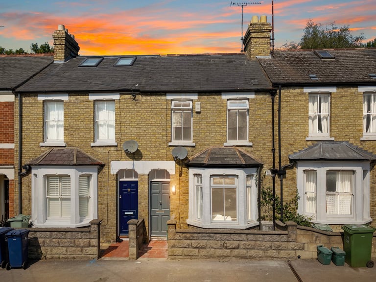 image for 6 bedrooms in East Avenue, Oxford, OX4 Book Online - The Rent Guru {217}