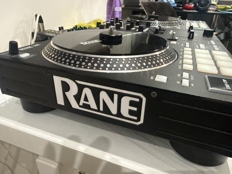 RANE ONE Contoller  MK1 SERATO  