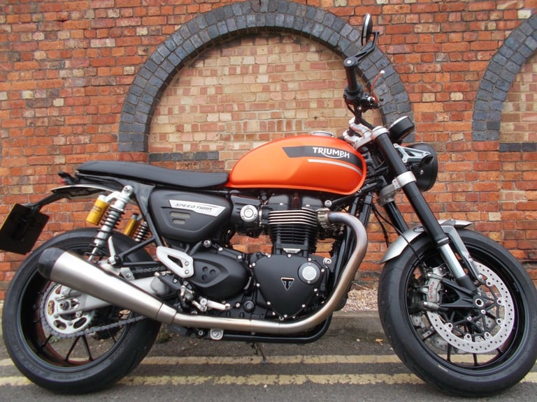 2024 TRIUMPH SPEED TWIN 1200