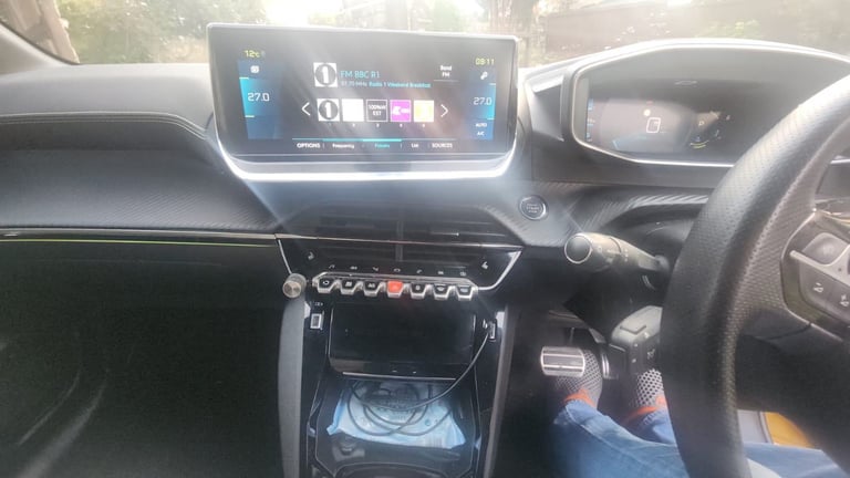 2021 Peugeot e-208 GT (2020 Reg) – 35,800 miles – Excellent Condition