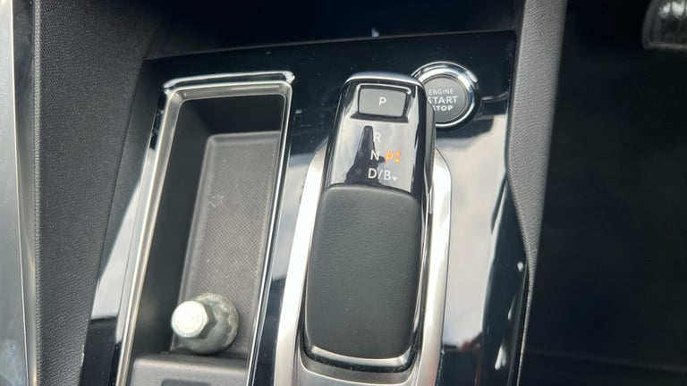 2022 Peugeot 3008 1.6 Hybrid 225 Allure Premium 5dr e-EAT8 HATCHBACK PETROL/ELECTRIC Automatic