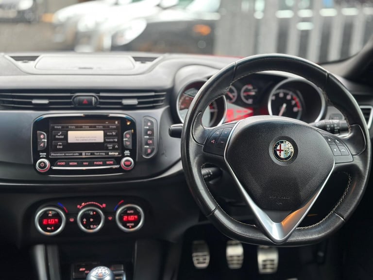 2015 Alfa Romeo Giulietta 1.4 TB MultiAir QV Line 5dr HATCHBACK PETROL Manual