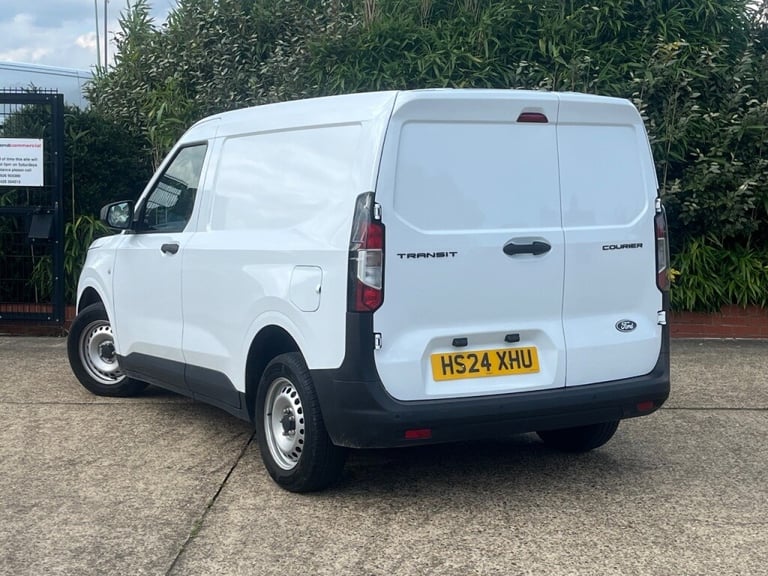  Ford Transit Courier 1.5 EcoBlue Leader Van Diesel