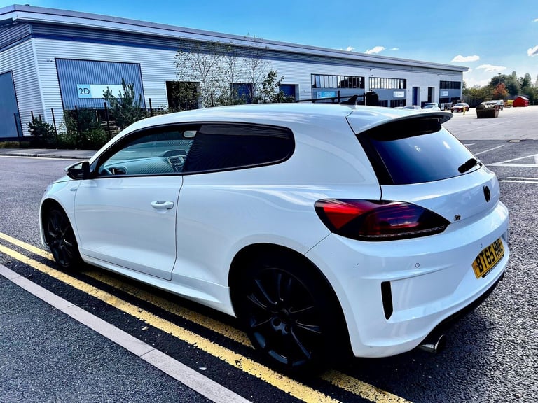 2015 Volkswagen Scirocco 2.0 TSI BlueMotion Tech R DSG Euro 6 (s/s) 3dr COUPE Petrol Automatic