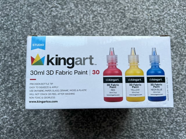 KINGART® Permanent Fabric Paint, Set of 30 Colors, 30ml Bottles, Washer &  Dryer Safe, Textile Paint for Clothes, T-Shirts, Jeans, Bags, Shoes, Art  and Craft Supplies for DIY Projects