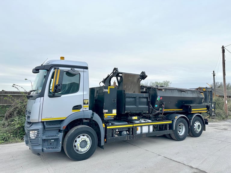2016 MERCEDES AROCS TWIN TARMAC HOTBOX ECON WASTE BIN SELF LOADER 26 TON EURO-6 