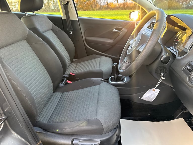 2011 Volkswagen Polo 1.2 60 SE 5dr HATCHBACK Petrol Manual